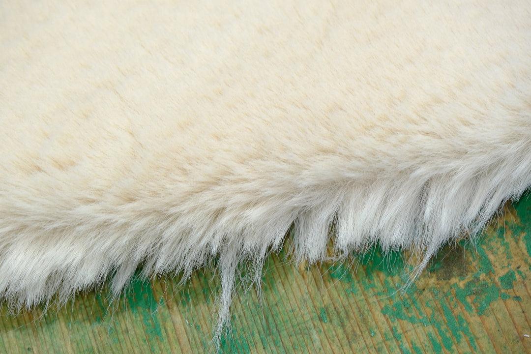 Dolce Vita Rug Rabbit Fur Carpets